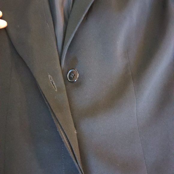 Kasper & Company ASL Black Microfiber Classic Blazer - A Perfect Travel Blazer - Picture 3 of 6